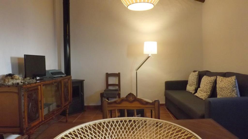 Casa Dos Vizinhos - Casas De Taipa Villa Sao Pedro do Corval Ngoại thất bức ảnh