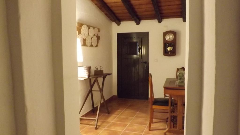 Casa Dos Vizinhos - Casas De Taipa Villa Sao Pedro do Corval Ngoại thất bức ảnh